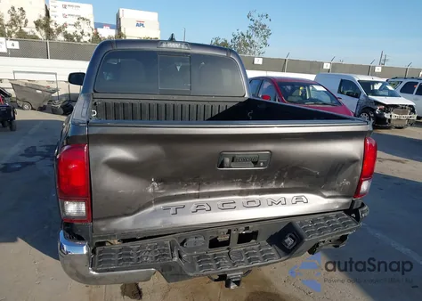 2023 Toyota Tacoma Sr5 V6 z USA, uszkodzony, nr VIN 3TYAZ5CN7PT030137